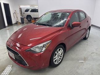 Used 2017 Toyota Yaris iA video 4