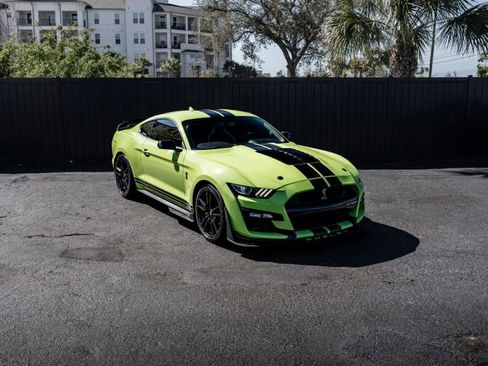 Used 2020 Ford Mustang Shelby GT500 w/ Technology Package image 25