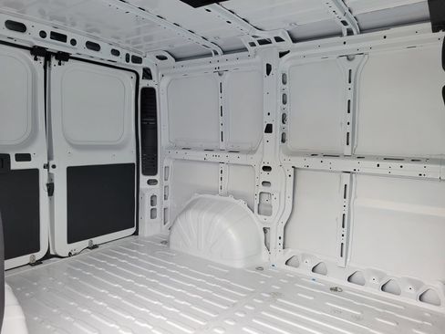 New 2026 RAM ProMaster 1500 w/ Convenience Group FWD image 15