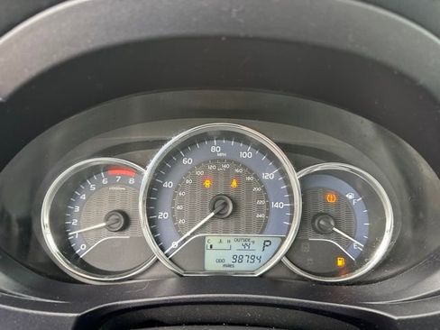 Used 2016 Toyota Corolla L image 16