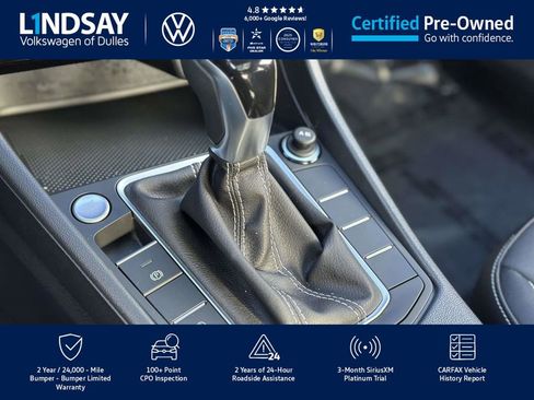 Certified 2024 Volkswagen Jetta SE w/ Panoramic Sunroof Package image 19