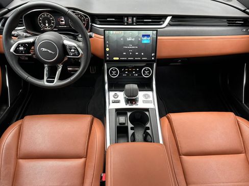 Used 2024 Jaguar XF R-Dynamic SE image 25