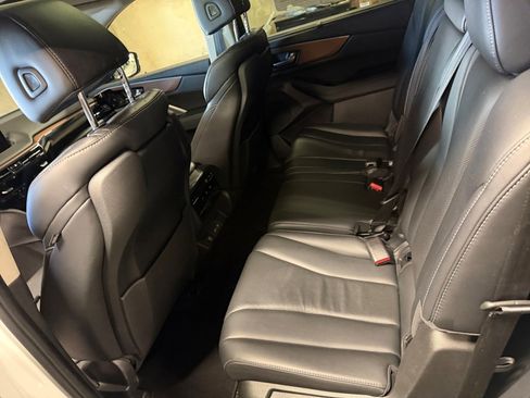 Used 2022 Acura MDX w/ Technology Package image 34