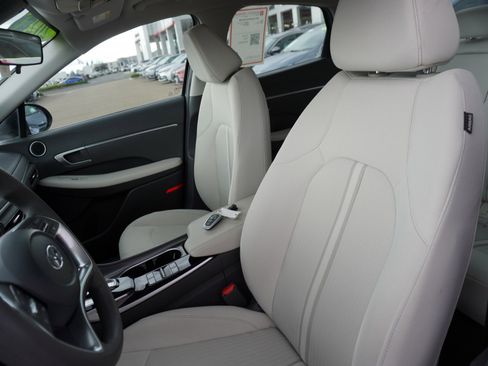 Used 2023 Hyundai Sonata SEL image 19