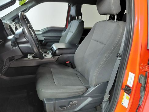 Used 2017 Ford F150 XLT w/ Equipment Group 302A Luxury image 12