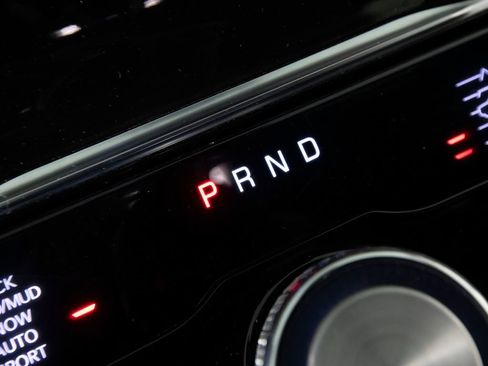 Used 2022 Jeep Grand Cherokee L Overland w/ Luxury Tech Group IV AWD/4WD image 26