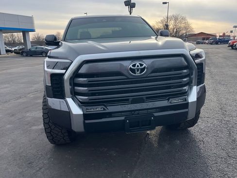 Used 2025 Toyota Tundra Limited w/ Power Package image 8
