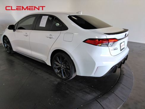 Used 2024 Toyota Corolla SE image 7