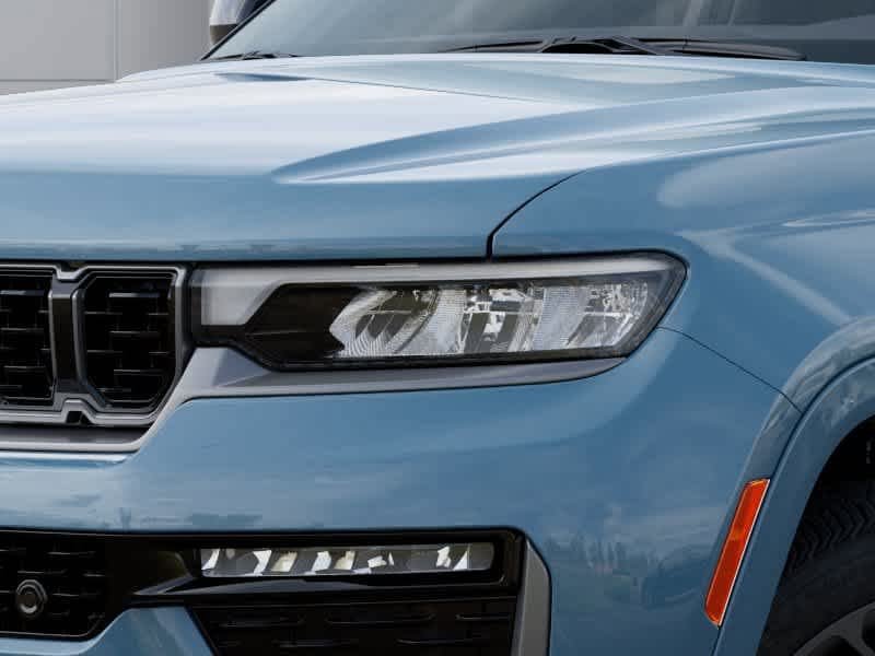 New 2027 Jeep Grand Cherokee Summit AWD/4WD image 10