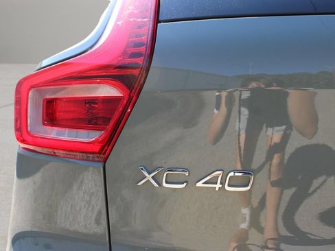 Used 2025 Volvo XC40 B5 Ultra w/ Protection Package Premier AWD/4WD image 31