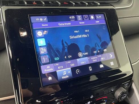 New 2025 Jeep Grand Cherokee Altitude AWD/4WD image 5