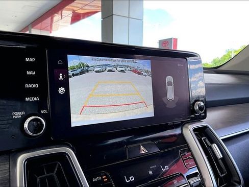 Used 2023 Kia Sorento EX w/ Panoramic Sunroof Package FWD image 13