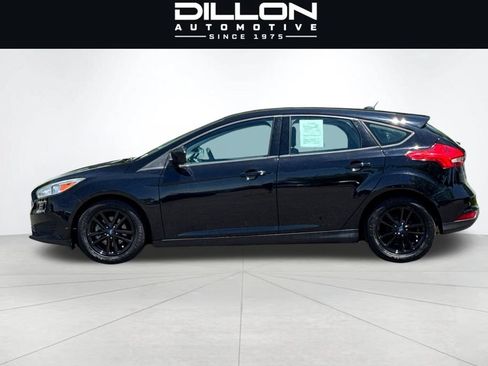 Used 2018 Ford Focus SE FWD image 7