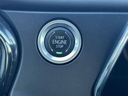 Used 2022 Chevrolet Blazer RS w/ Enhanced Convenience Package image 37