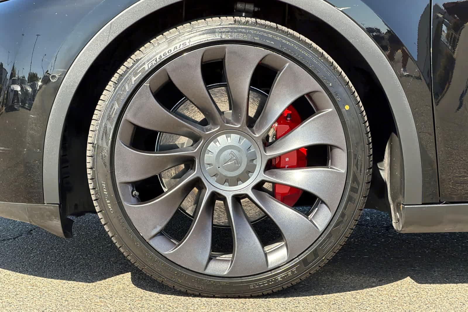 Used 2022 Tesla Model Y Performance AWD/4WD image 29