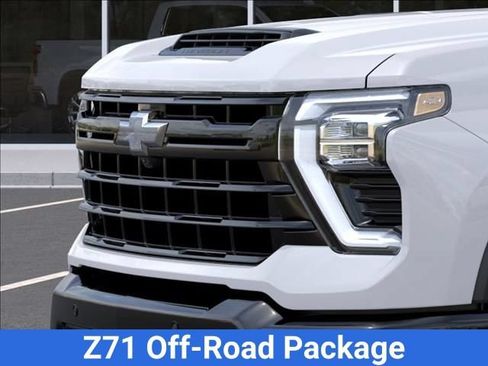 New 2026 Chevrolet Silverado 2500 LT w/ Trail Boss Package AWD/4WD image 16