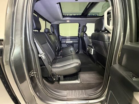 Used 2019 Ford F250 Lariat w/ Lariat Ultimate Package AWD/4WD image 19
