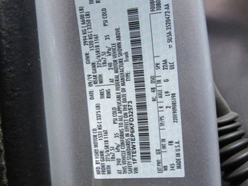 Used 2019 Ford F150 XLT w/ Equipment Group 302A Luxury image 30