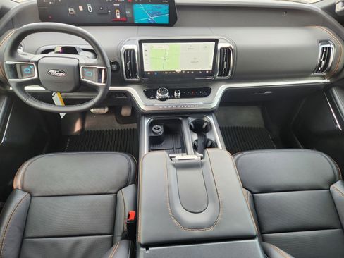 New 2026 Ford Expedition Tremor image 25