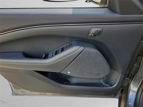 Used 2023 Ford Mustang Mach-E Premium image 25