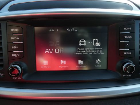 Used 2019 Kia Sorento FWD V6 image 29