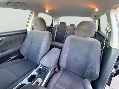 Used 2013 Nissan Altima 2.5 S FWD image 13