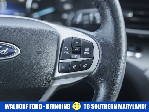 Used 2022 Ford Explorer XLT w/ Equipment Group 202A image 32