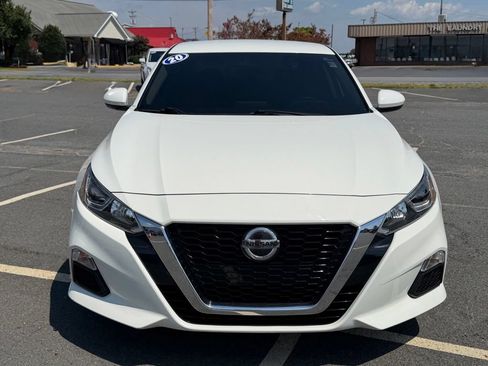 Used 2020 Nissan Altima 2.5 S FWD image 9