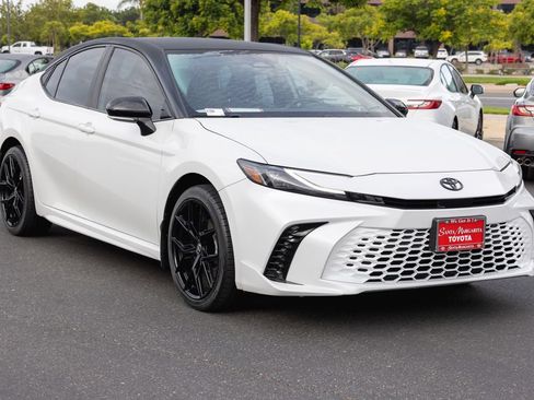 Certified 2025 Toyota Camry XSE AWD/4WD image 3