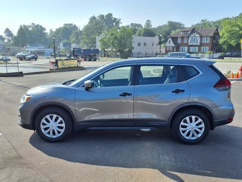 Used 2018 Nissan Rogue S FWD image 26