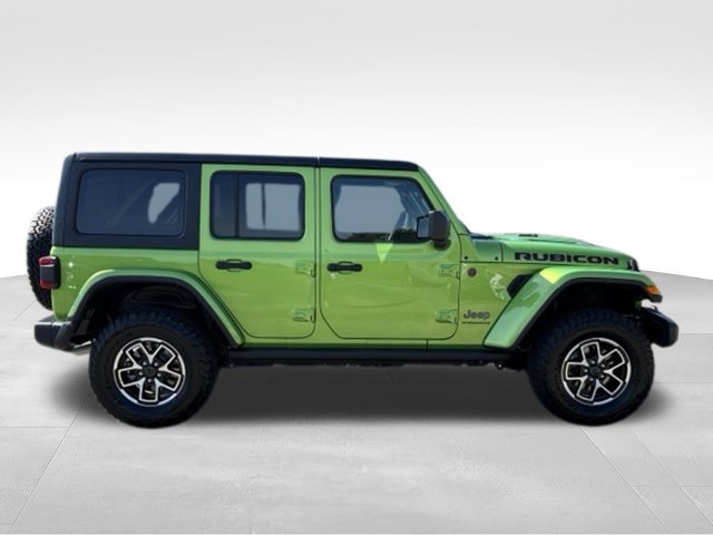 Used 2025 Jeep Wrangler Unlimited Rubicon w/ Safety Group AWD/4WD image 20