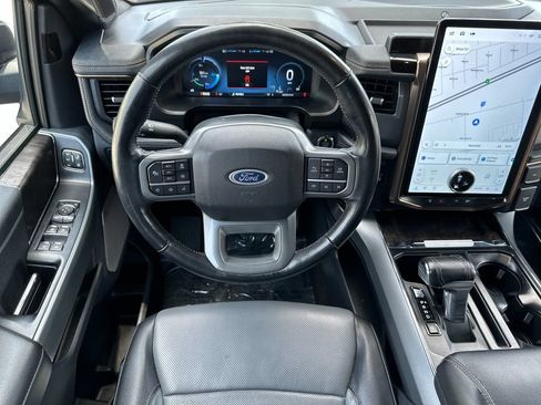 Used 2022 Ford F150 Lightning Lariat AWD/4WD image 13