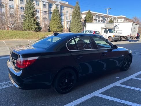 Used 2007 BMW 525xi Sedan image 8