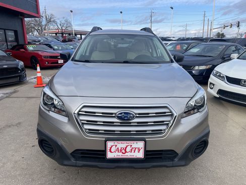Used 2017 Subaru Outback 2.5i image 2