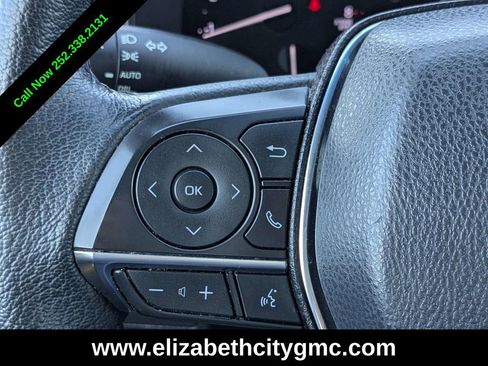 Used 2022 Toyota Avalon XLE image 23