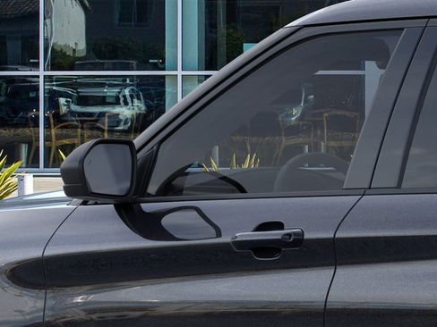 New 2026 Ford Explorer Active RWD image 45