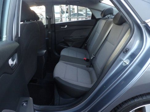 Used 2019 Hyundai Accent Limited image 11