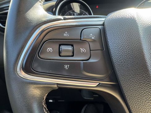 Used 2023 Buick Encore GX Preferred w/ Cold Weather Comfort Package AWD/4WD image 38