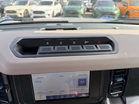 Used 2023 Ford Bronco 4-Door AWD/4WD image 20