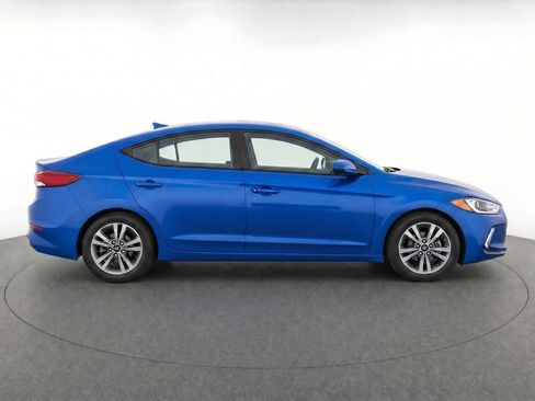 Used 2018 Hyundai Elantra Value Edition FWD image 8