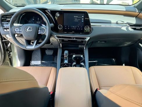 Certified 2025 Lexus RX 350 FWD w/ Technology Package image 19