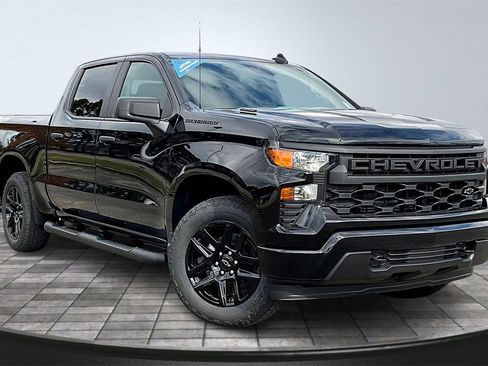 New 2026 Chevrolet Silverado 1500 Custom w/ Turbomax Blackout Package image 2