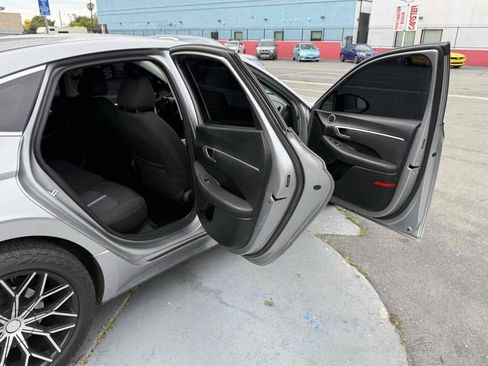 Used 2021 Hyundai Sonata SE FWD image 29