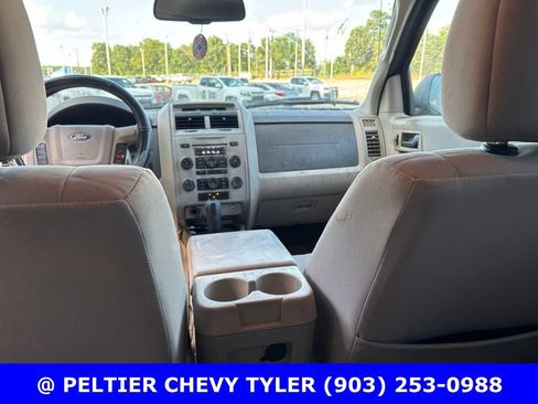 Used 2012 Ford Escape XLT FWD image 18