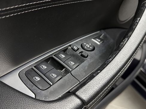 Used 2019 BMW X3 sDrive30i w/ M Sport Package 2 RWD image 12