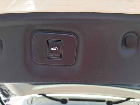 Used 2017 INFINITI QX60 FWD image 13