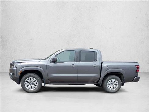 Used 2022 Nissan Frontier SV w/ Technology Package AWD/4WD image 2