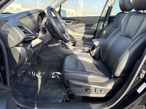 Used 2023 Subaru Forester Limited image 23