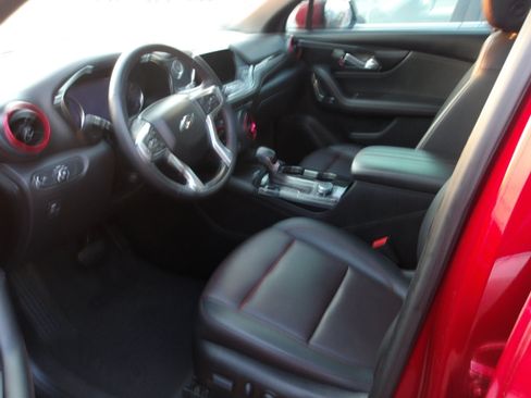 Used 2022 Chevrolet Blazer RS w/ Enhanced Convenience Package AWD/4WD image 4