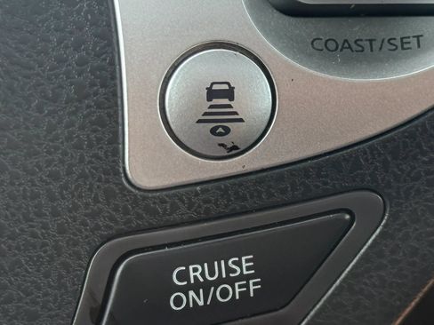 Used 2018 Nissan Sentra SL w/ Protection Package FWD image 31
